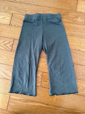 Jax and Lennon Size 5/6 Lettuce Hem Crop Pants